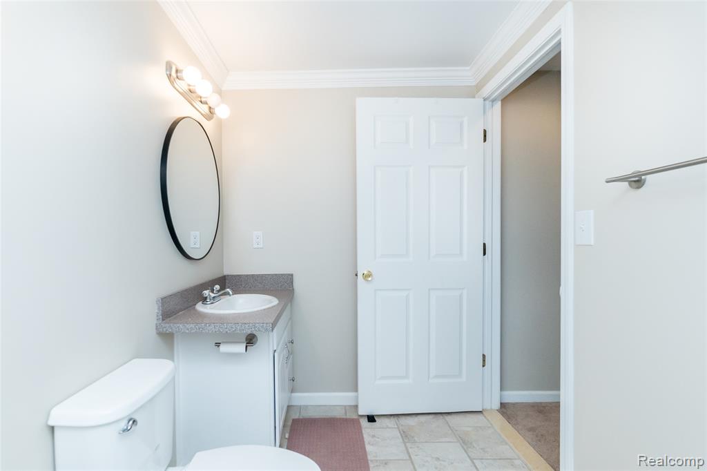 9414 Timber Ridge Drive, Grand Blanc, MI 48439 — Photo 34