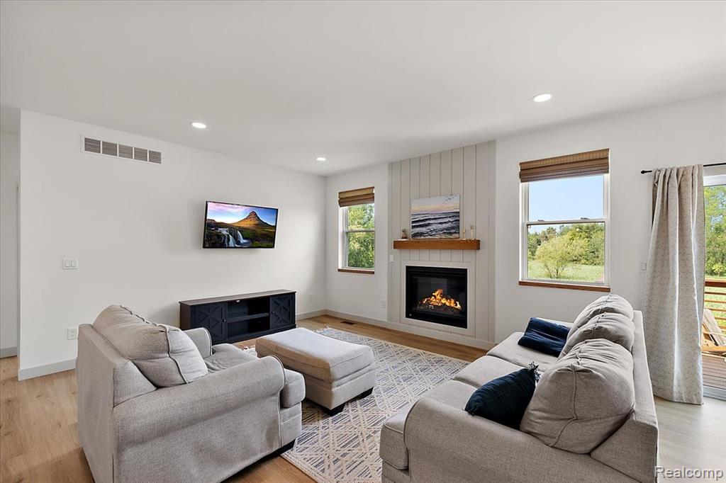 5330 Pebble Beach Drive, Metamora, MI 48455 — Photo 10