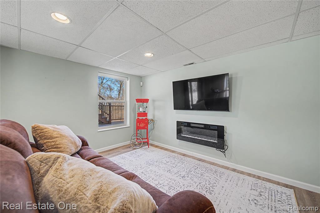 439 Brentwood Drive, Pinckney, MI 48169 — Photo 26
