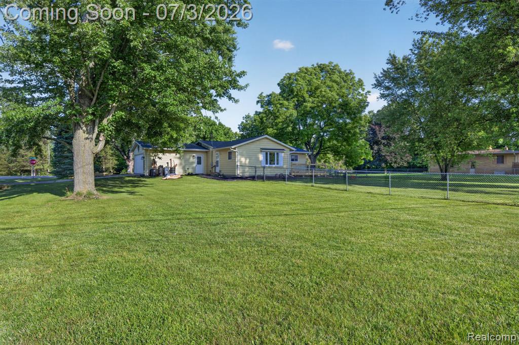 5355 N Seymour Road, Flushing, MI 48433 — Photo 37