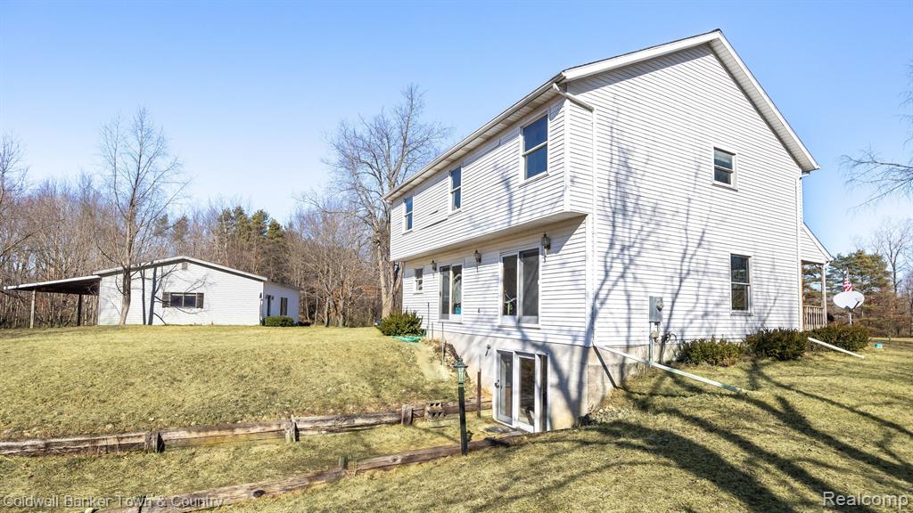 5427 OAK GROVE Road, Howell, MI 48855 — Photo 56