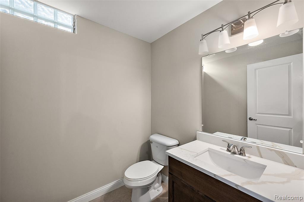 18901 Via Firenze Drive, Macomb, MI 48044 — Photo 52