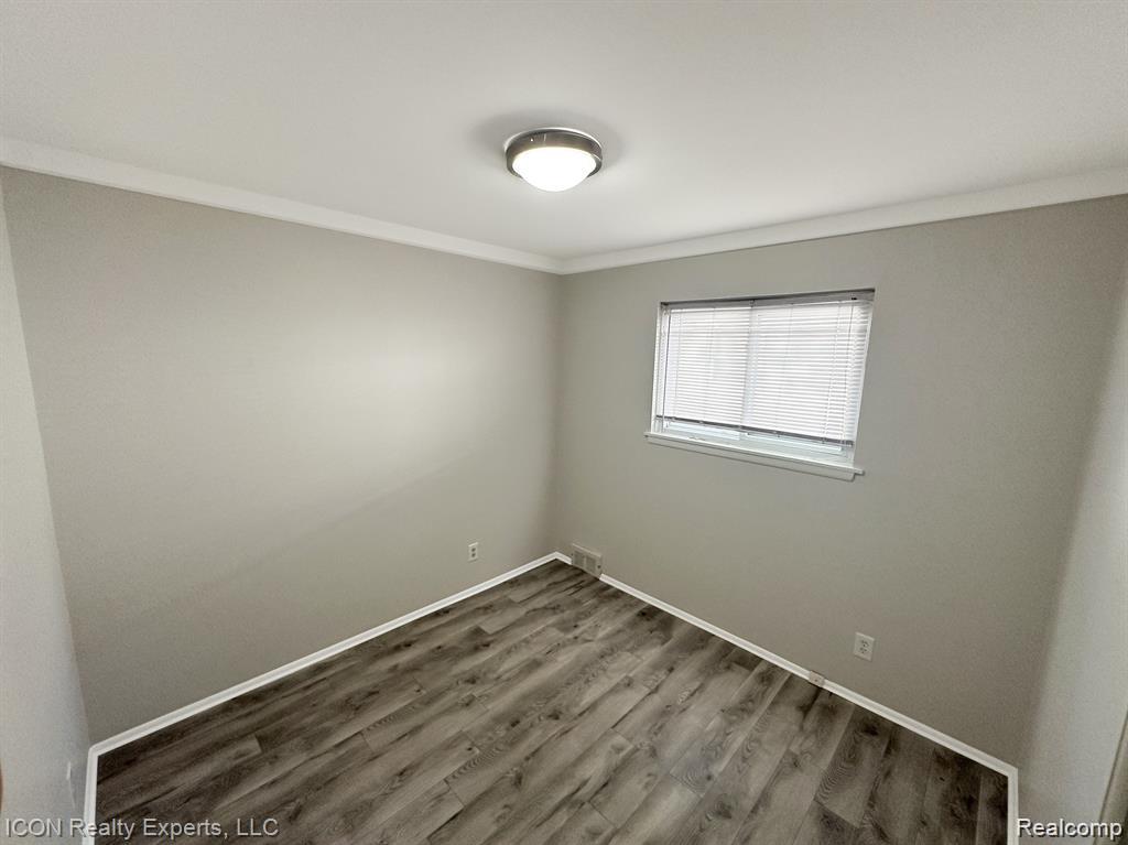4236 Joliet Avenue, Warren, MI 48091 — Photo 11