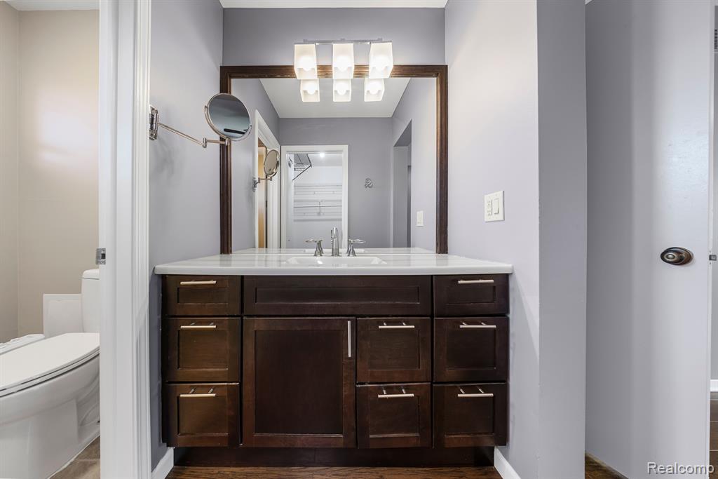 5206 RICHARD RUN WEST, West Bloomfield, MI — Photo 22