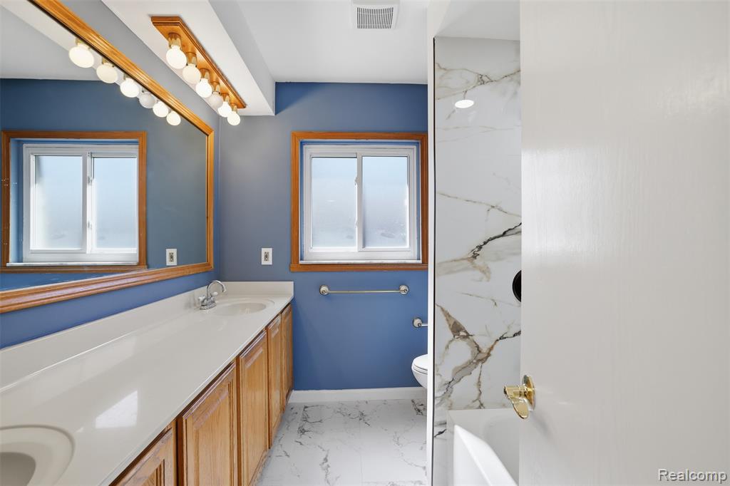 3418 Winterfield Drive, Warren, MI 48092 — Photo 24