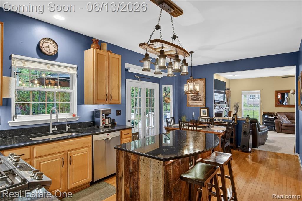 1972 Woodridge Court, Highland, MI — Photo 16