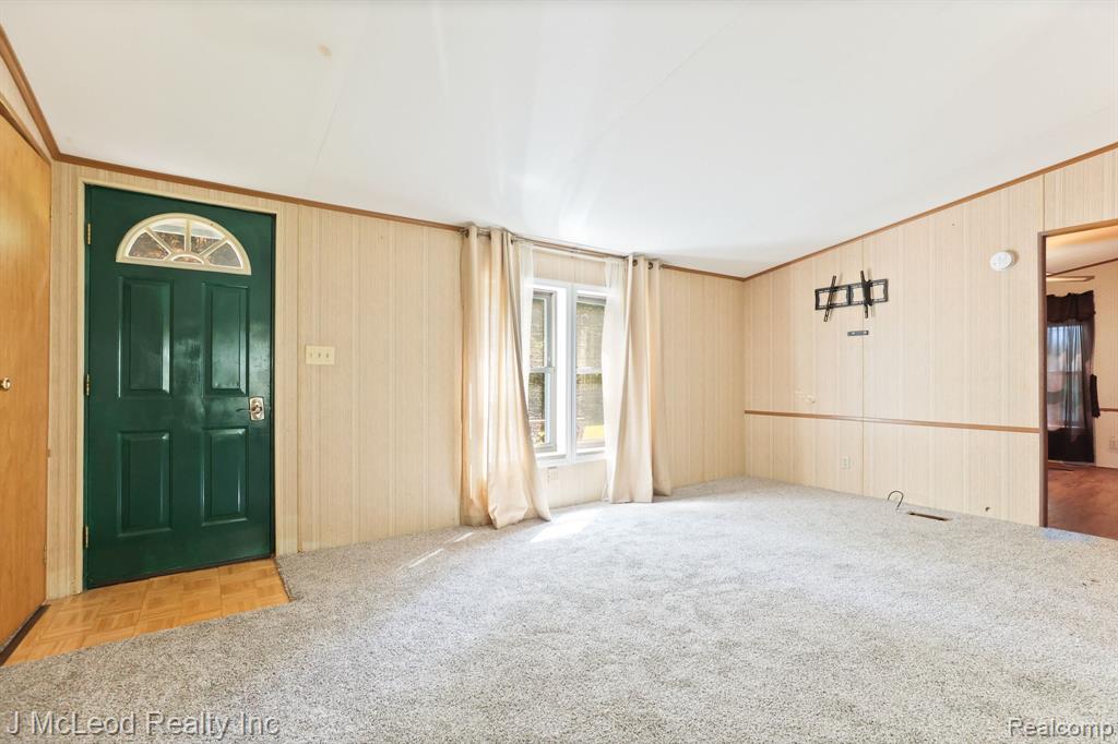 4198 Kirk Road, Vassar, MI 48768 — Photo 9