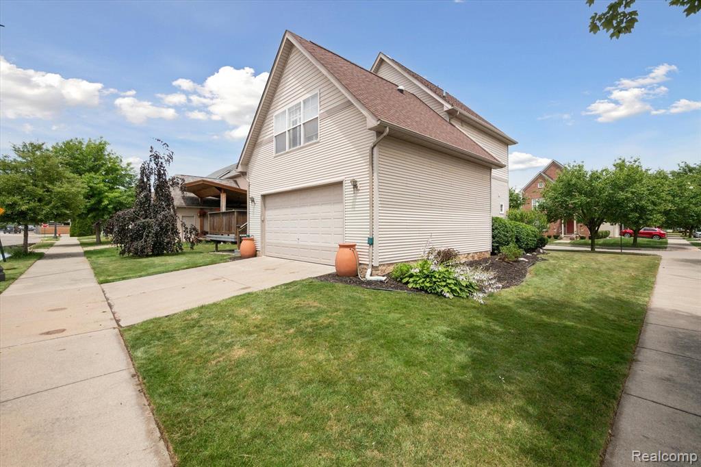 4305 ARETHA Avenue, Detroit, MI 48201 — Photo 47