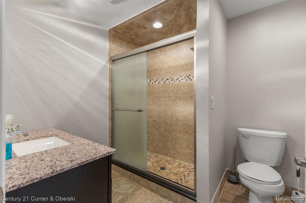 8810 BROOKLINE Avenue, Plymouth, MI 48170 — Photo 23