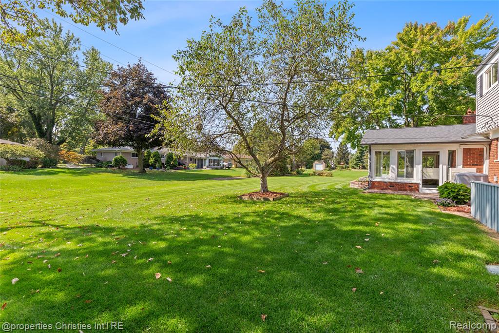 6308 Donnybrook Drive, Shelby Twp, MI 48316 — Photo 47