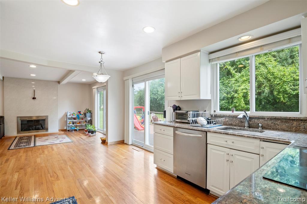 5016 Patrick Road, West Bloomfield, MI — Photo 13