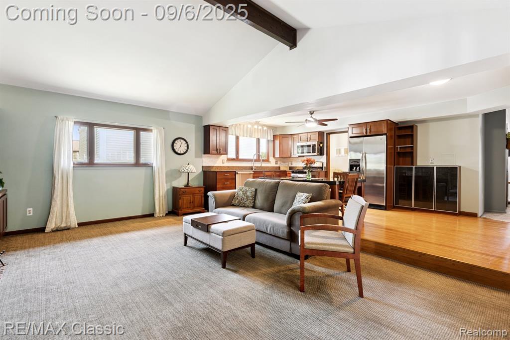 806 Abbey Lane, Milford, MI 48381 — Photo 9