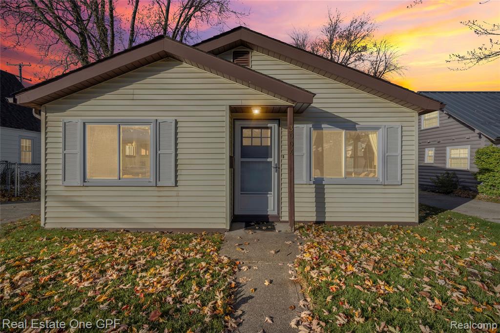 3004 Maplewood Drive, Fort Gratiot, MI 48059 — front exterior
