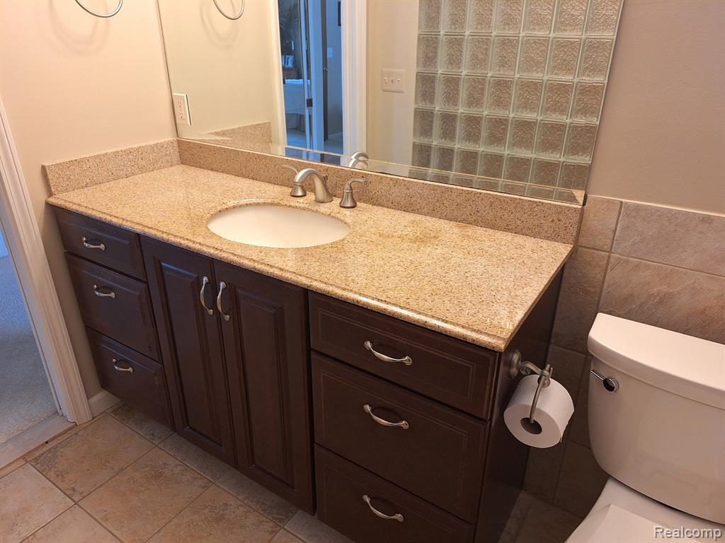 866 TIMBERLINE Drive, Rochester Hills, MI 48309 — Photo 36