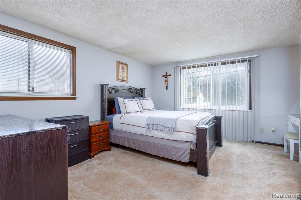 8269 Ziegler Street, Taylor, MI 48180 — Photo 10