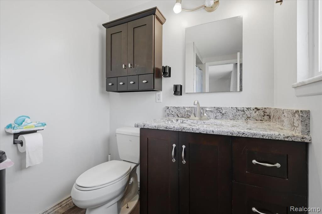 52448 Belle Arbor, Utica, MI 48316 — Photo 23