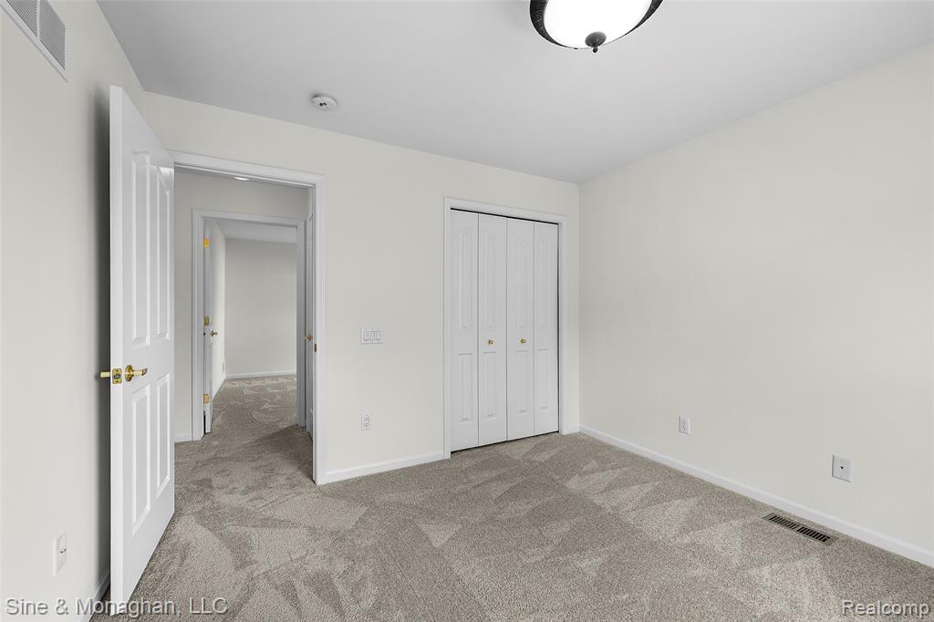 48322 Antique Road, Canton, MI 48187 — Photo 33