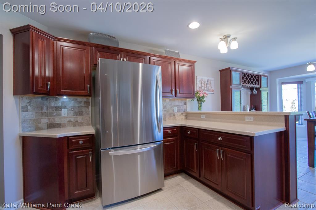 45907 Lookout Drive, Macomb, MI 48044 — Photo 16