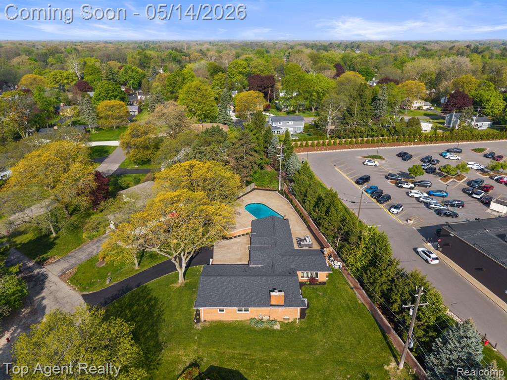 6739 White Pine Court, Bloomfield Hills, MI 48301 — Photo 51
