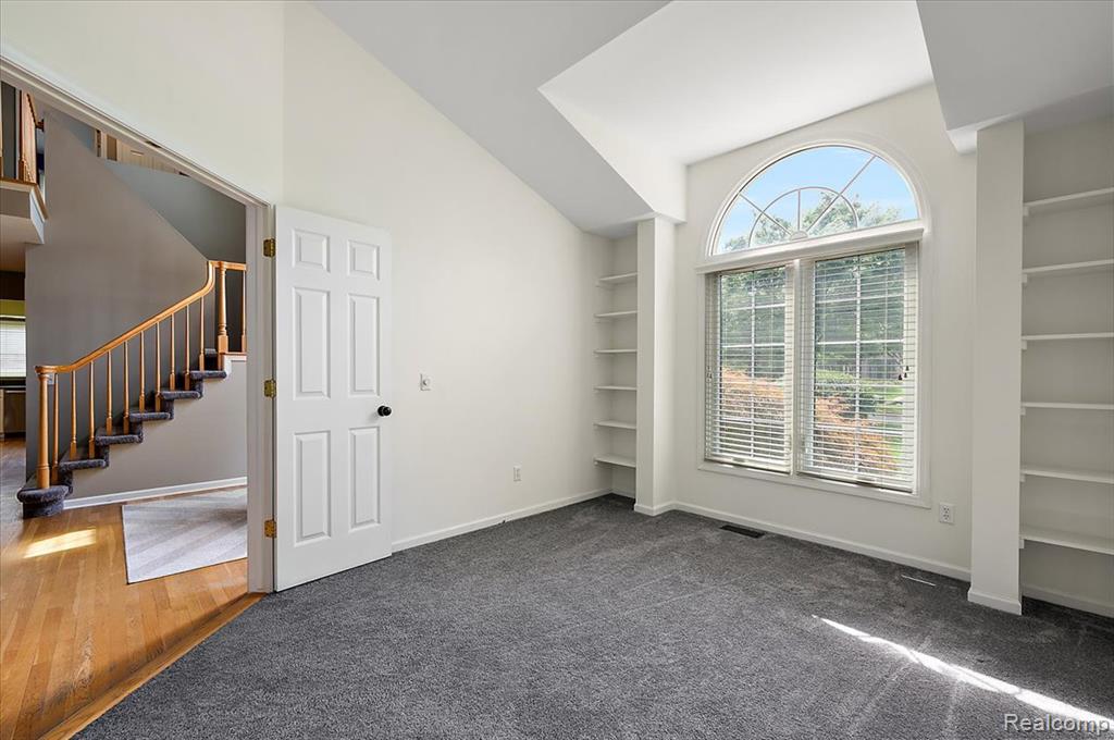 6952 Granger Drive, Troy, MI 48098 — Photo 7
