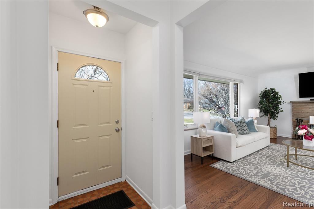 16115 Reedmere Avenue, Franklin, MI 48025 — Photo 25