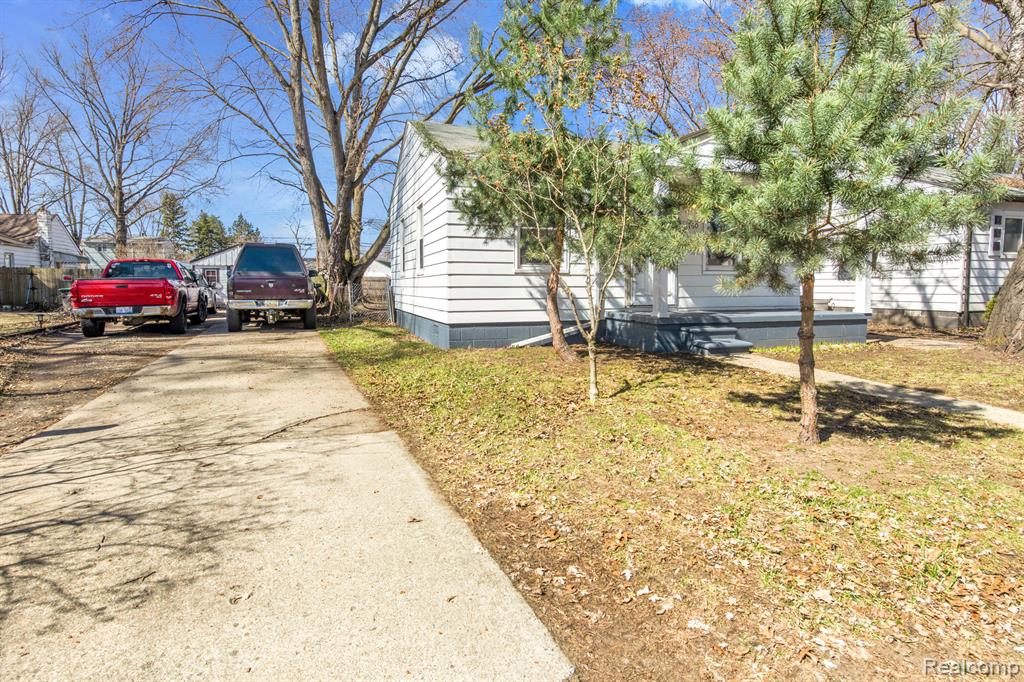 6160 WILKIE Street, Taylor, MI 48180 — Photo 20