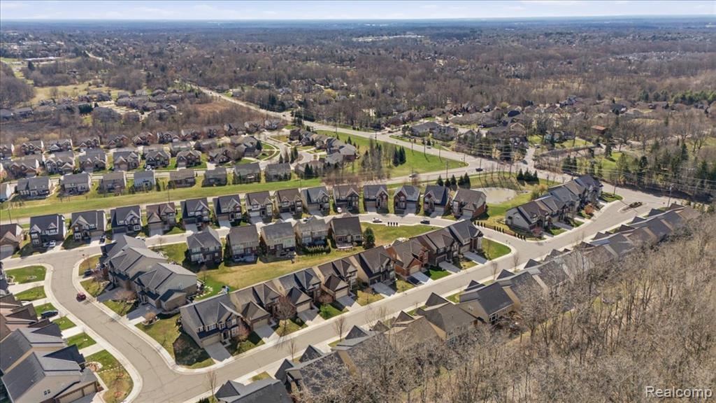 4930 E Stonegate Circle, Lake Orion, MI — Photo 49