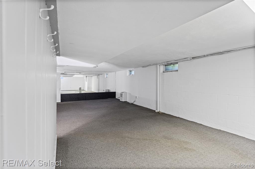 3441 Hawthorne Drive, Flint, MI 48503 — Photo 35