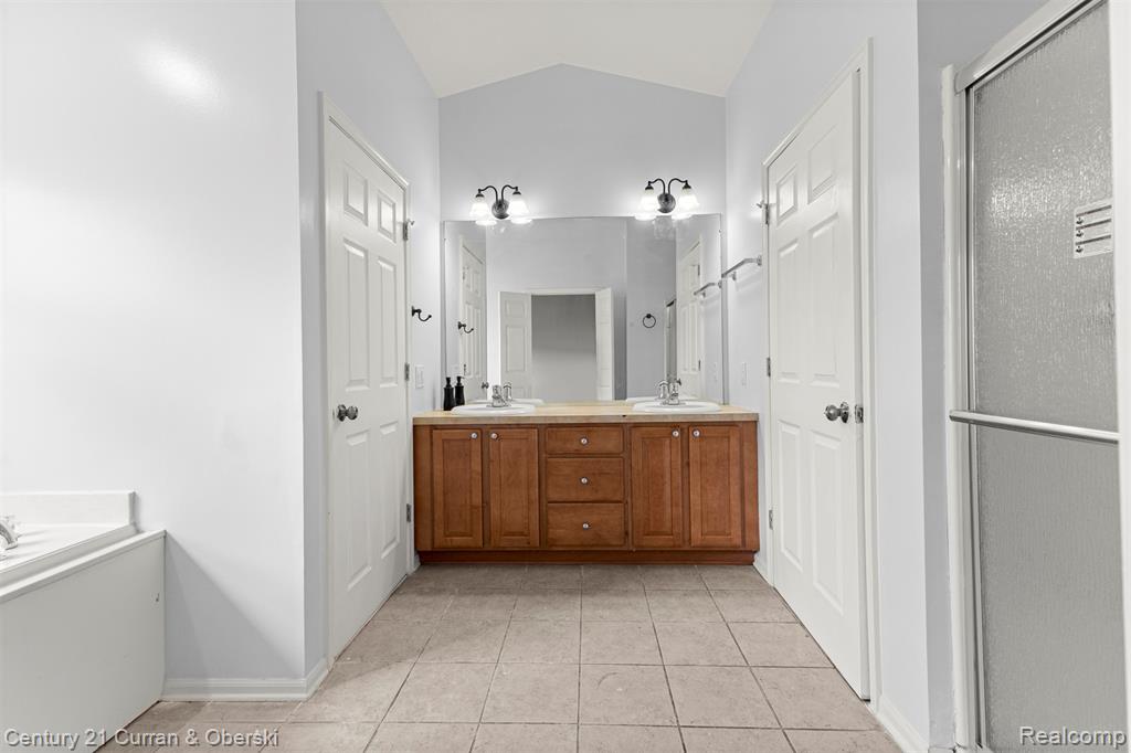 6900 Lakeway Street, Ypsilanti, MI 48197 — Photo 31