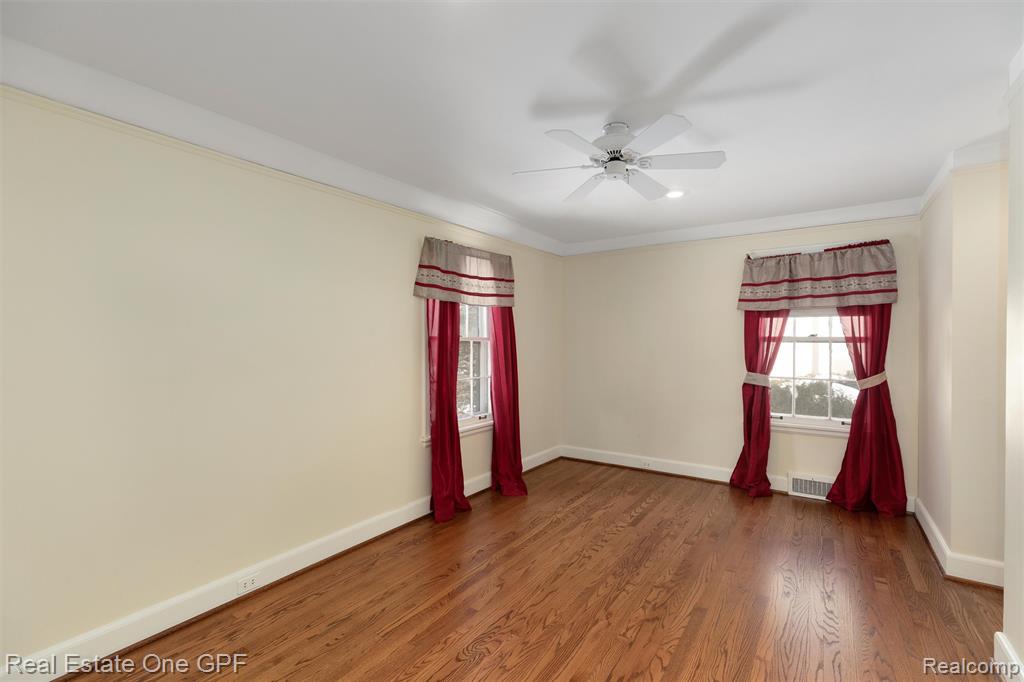 636 Middlesex Road, Grosse Pointe, MI 48230 — Photo 27