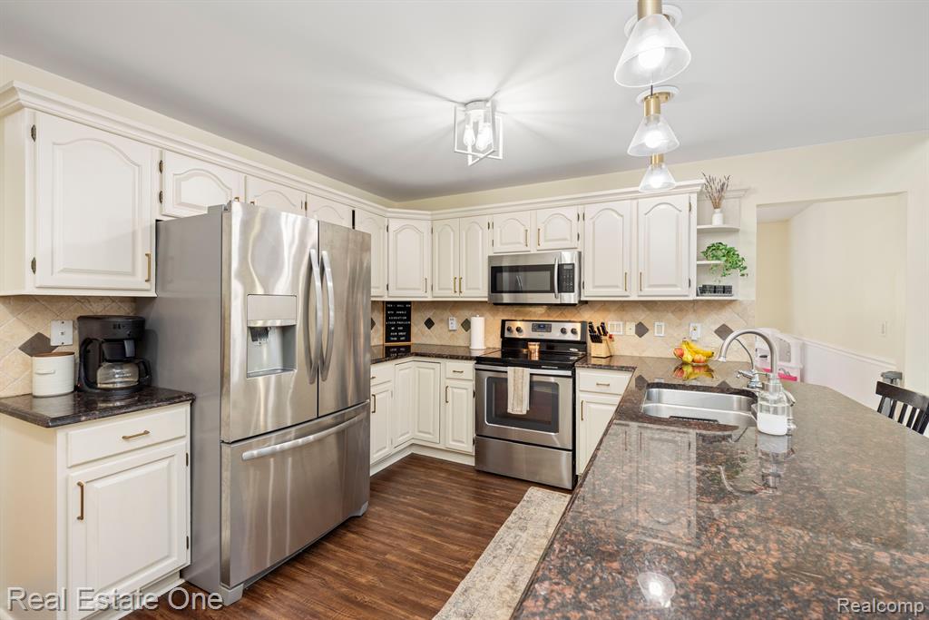 6540 NADETTE, Clarkston, MI — Photo 16