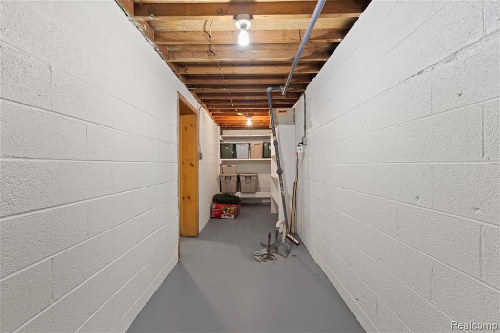 28791 Sunset Boulevard W, Lathrup Village, MI 48076 — Photo 53
