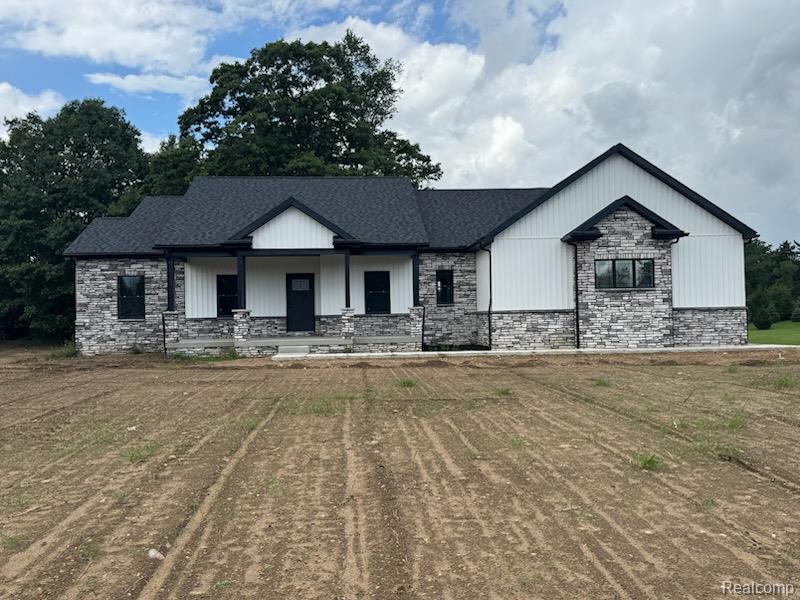 2264 Equestrian Trail Drive, Metamora, MI 48455 — front exterior