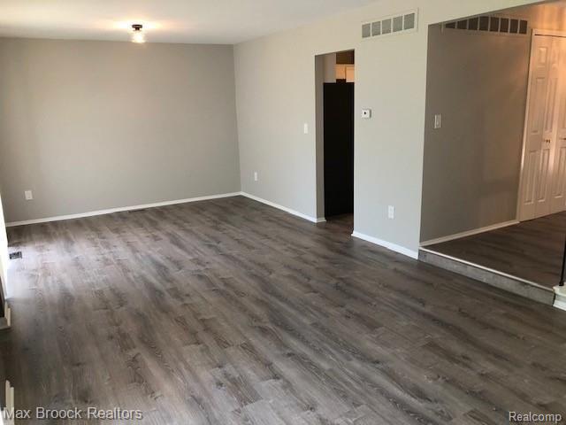 6365 Richard Run, West Bloomfield, MI — Photo 2