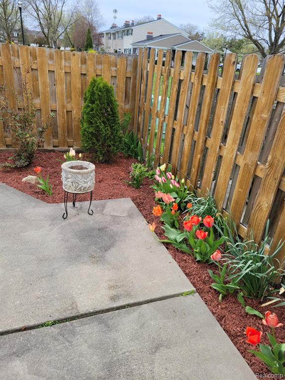 19347 Andover Court, Northville, MI 48167 — Photo 25