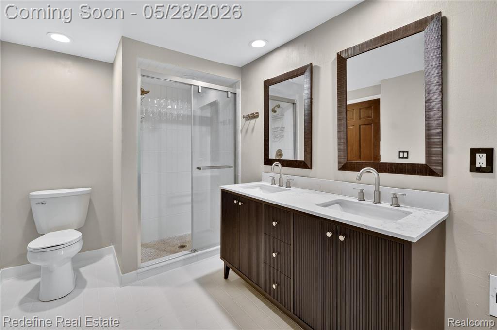 4296 Barcroft Way, West Bloomfield, MI 48323 — Photo 28