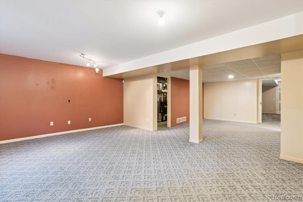 1500 Sheridan Street, 17, Detroit, MI 48214 — Photo 33