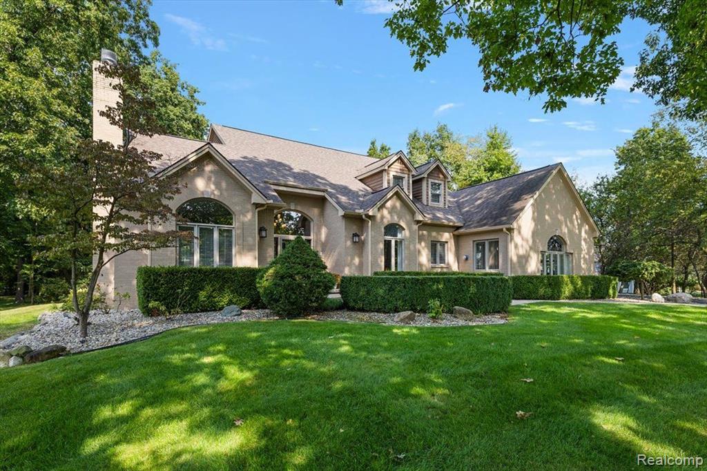 4090 SAINT ANDREWS Street, Howell, MI 48843 — Photo 2