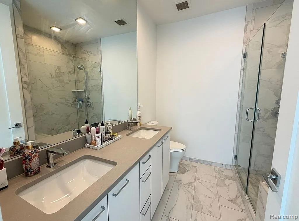 750 Forest Avenue, 304, Birmingham, MI 48009 — Photo 12