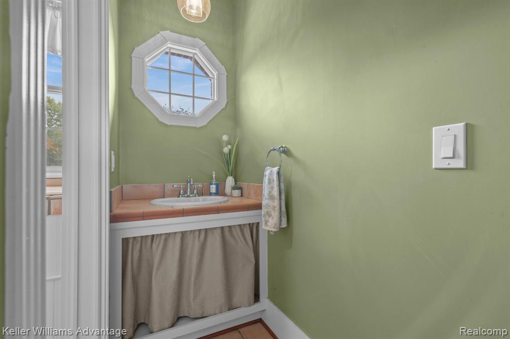 4710 Botany Glen, Commerce Twp, MI 48382 — Photo 20