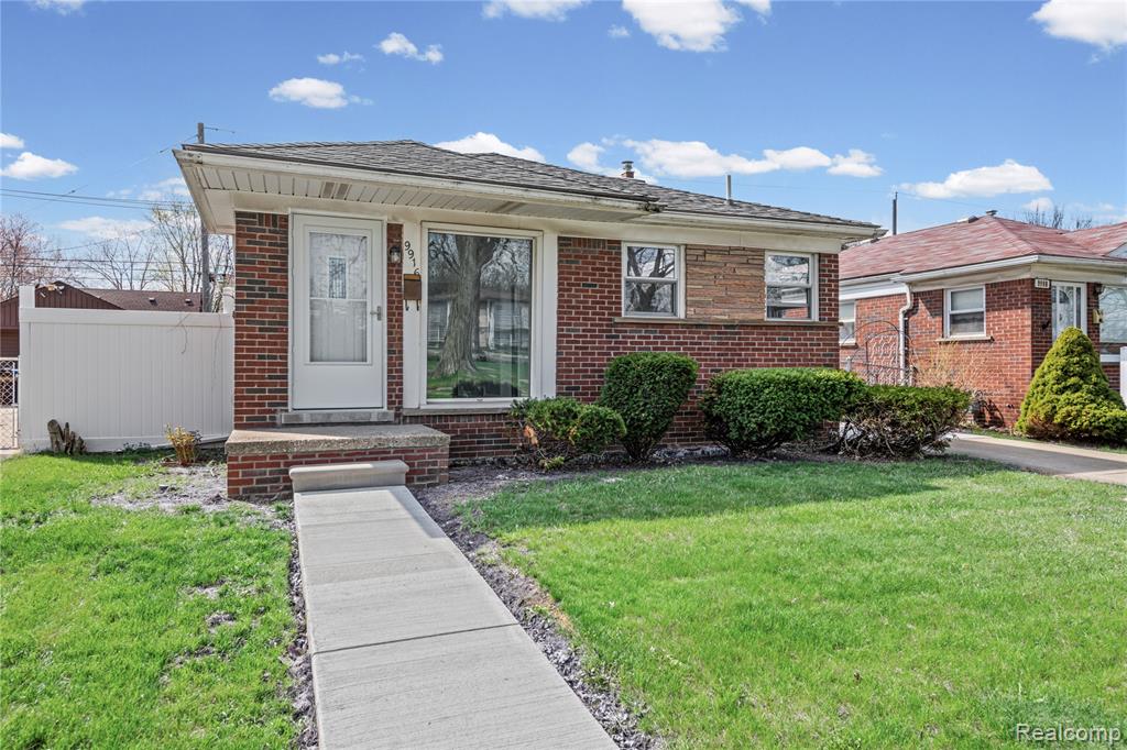 9916 Rosedale Boulevard, Allen Park, MI 48101 — Photo 4