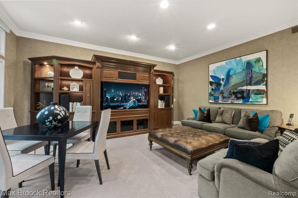 6566 Bristol Drive, West Bloomfield, MI — Photo 17