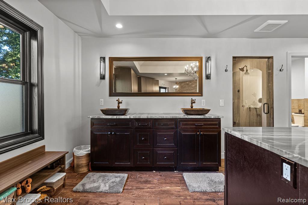 4165 NEARBROOK Road, Bloomfield Hills, MI 48302 — Photo 22