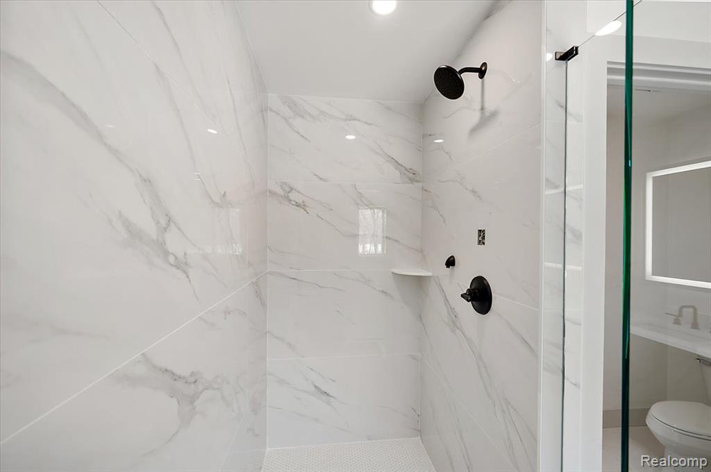 49585 White Mill Drive, Utica, MI 48317 — Photo 29