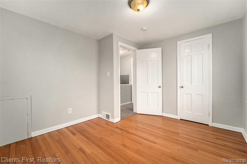 4600 FIRESTONE Street, 8, Dearborn, MI 48126 — Photo 12