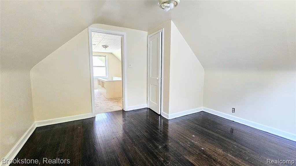 7336 Chatham, Redford, MI 48239 — Photo 31