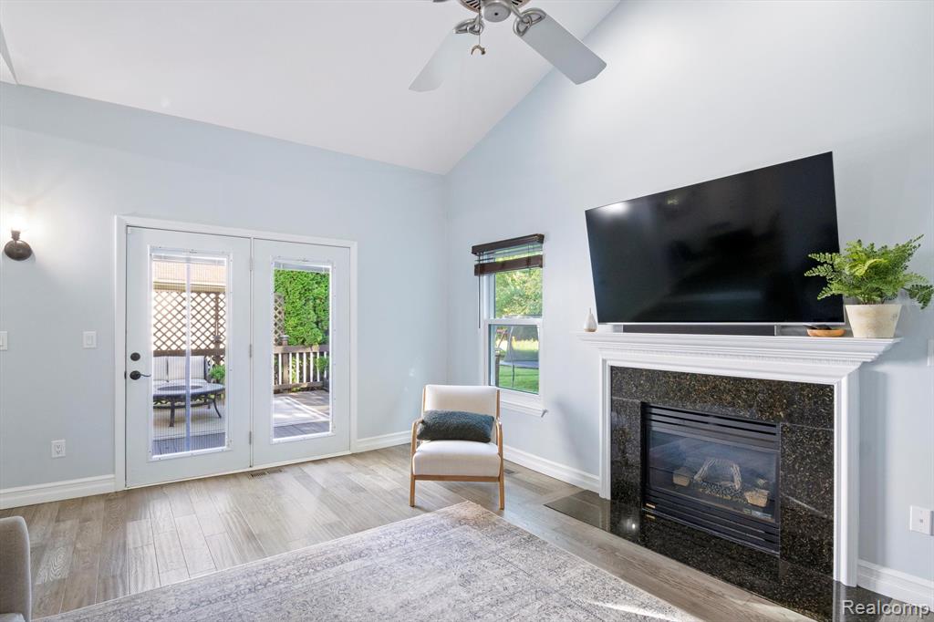 7992 THORNHILL Drive, Ypsilanti, MI 48197 — Photo 19