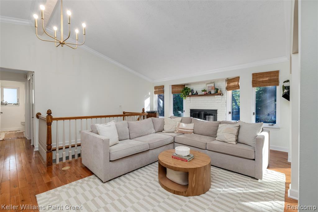 912 E Gunn Road, Rochester, MI 48306 — Photo 15