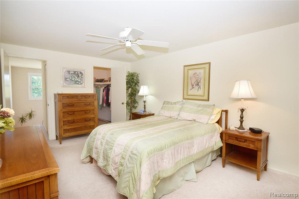 5391 Breeze Hill Place, Troy, MI 48098 — Photo 17