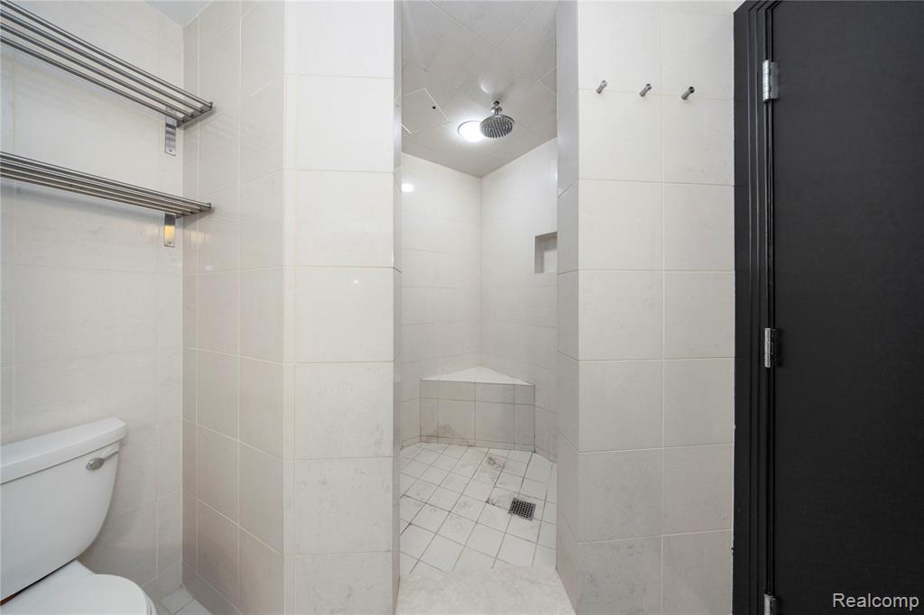 2233 Park Avenue, Detroit, MI 48201 — Photo 17